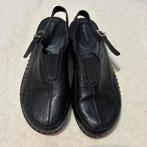 Easy Spirit Black Slingback Sandals